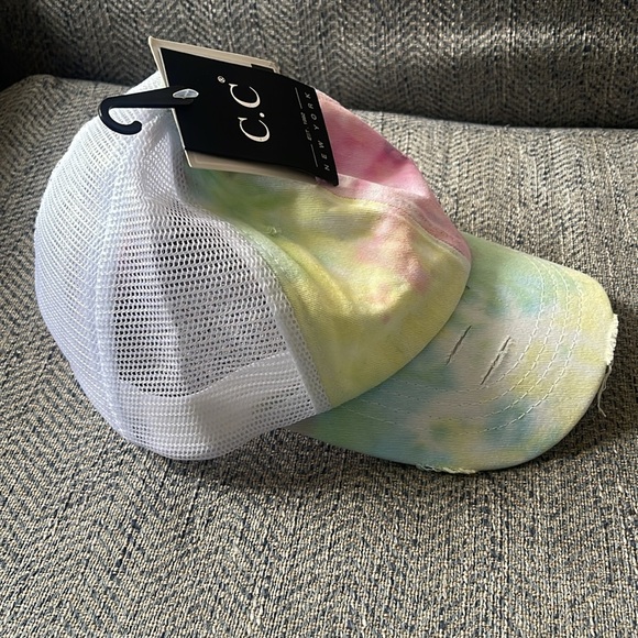 C.C PonyCaps Women's Cotton Candy/White Criss-Cross Cap Hat Adjustable - Picture 3 of 12